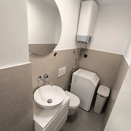 Apartment Sunny Jakovina 1 Makarska
