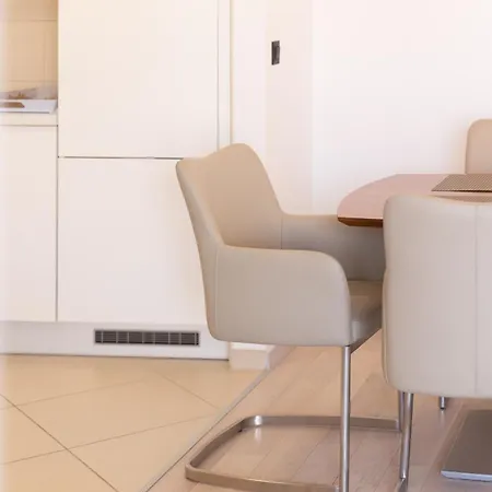Sunny Jakovina 1 Apartman Makarska