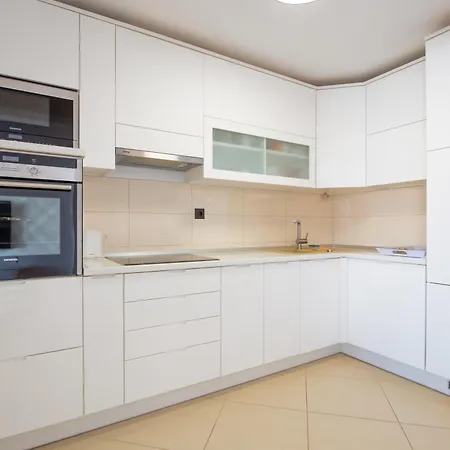 Apartman Sunny Jakovina 1 *