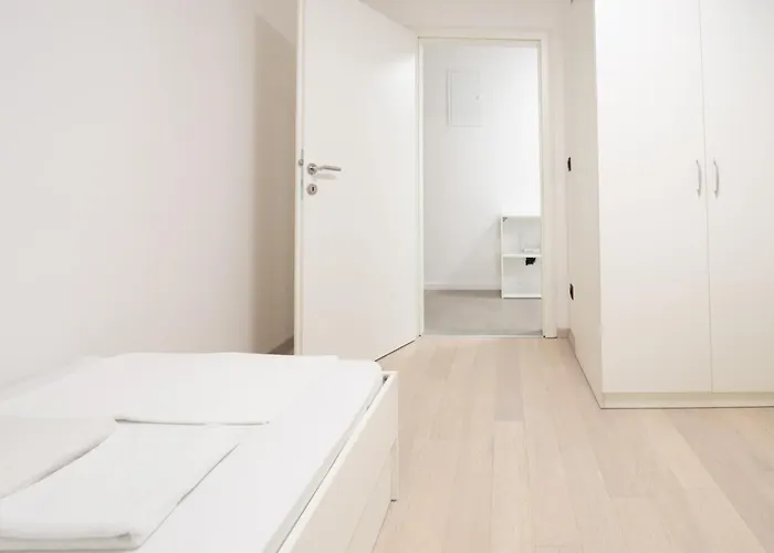 Sunny Jakovina 1 Apartment