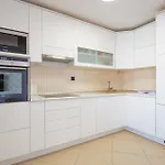 Apartment Sunny Jakovina 1 *